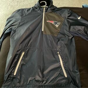 Men’s Nike New England Patriots Windbreaker On Field Official Gear